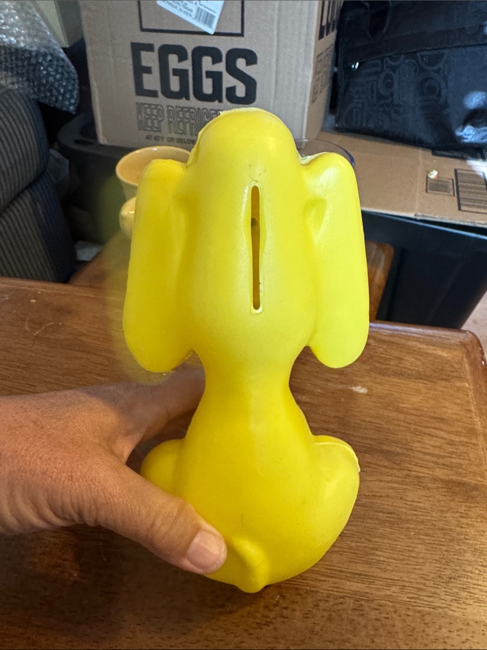 Yellow Dog Coin Bank - Novelty Pet Toy Bank - Picture 2 of 5